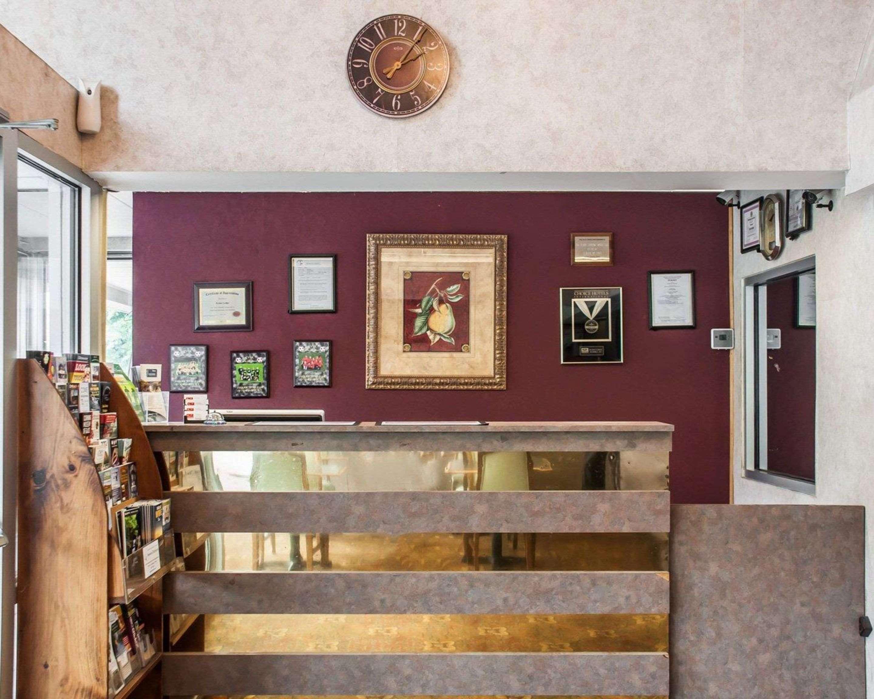 Econo Lodge Elmira-Corning Fisherville Экстерьер фото