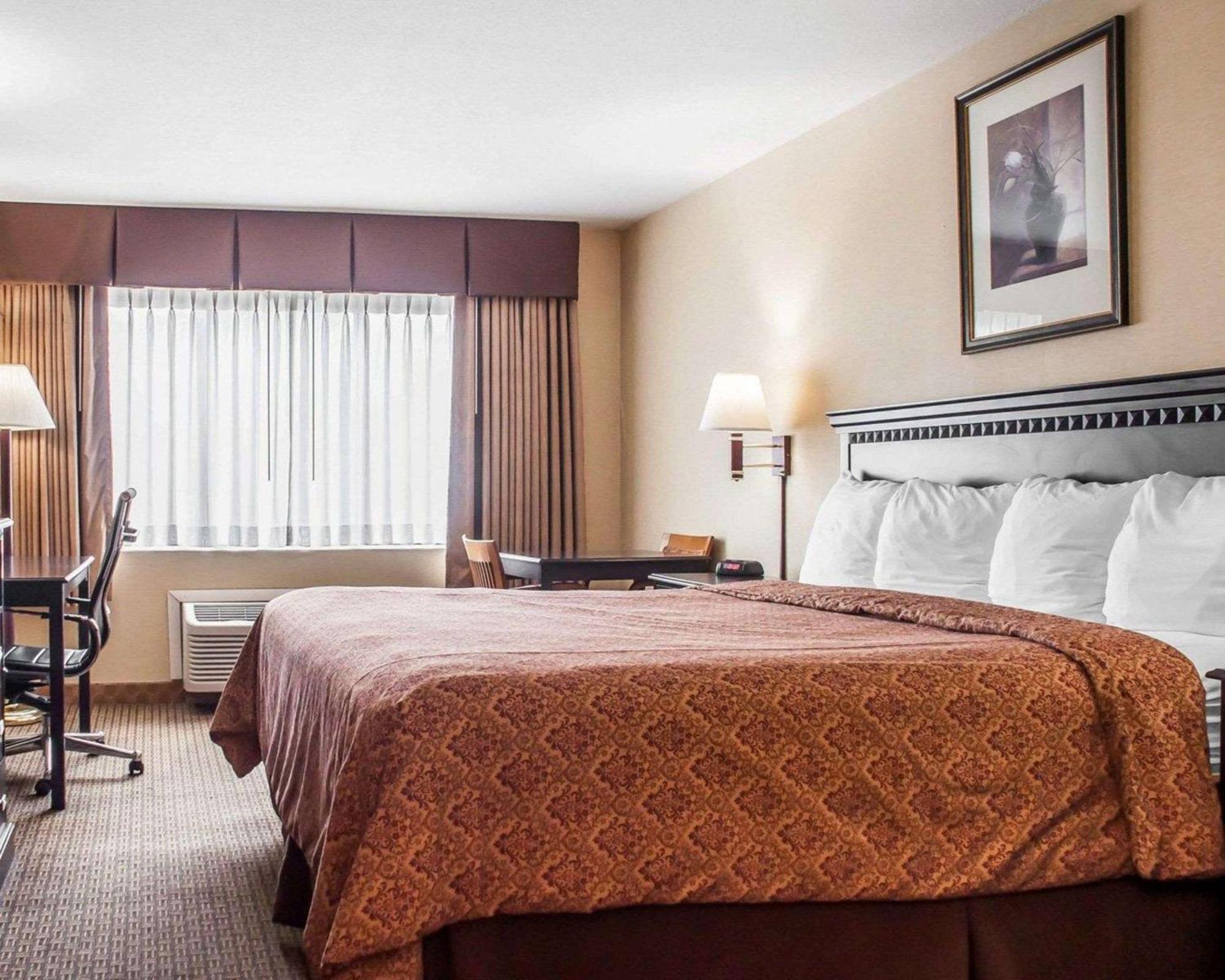 Econo Lodge Elmira-Corning Fisherville Экстерьер фото