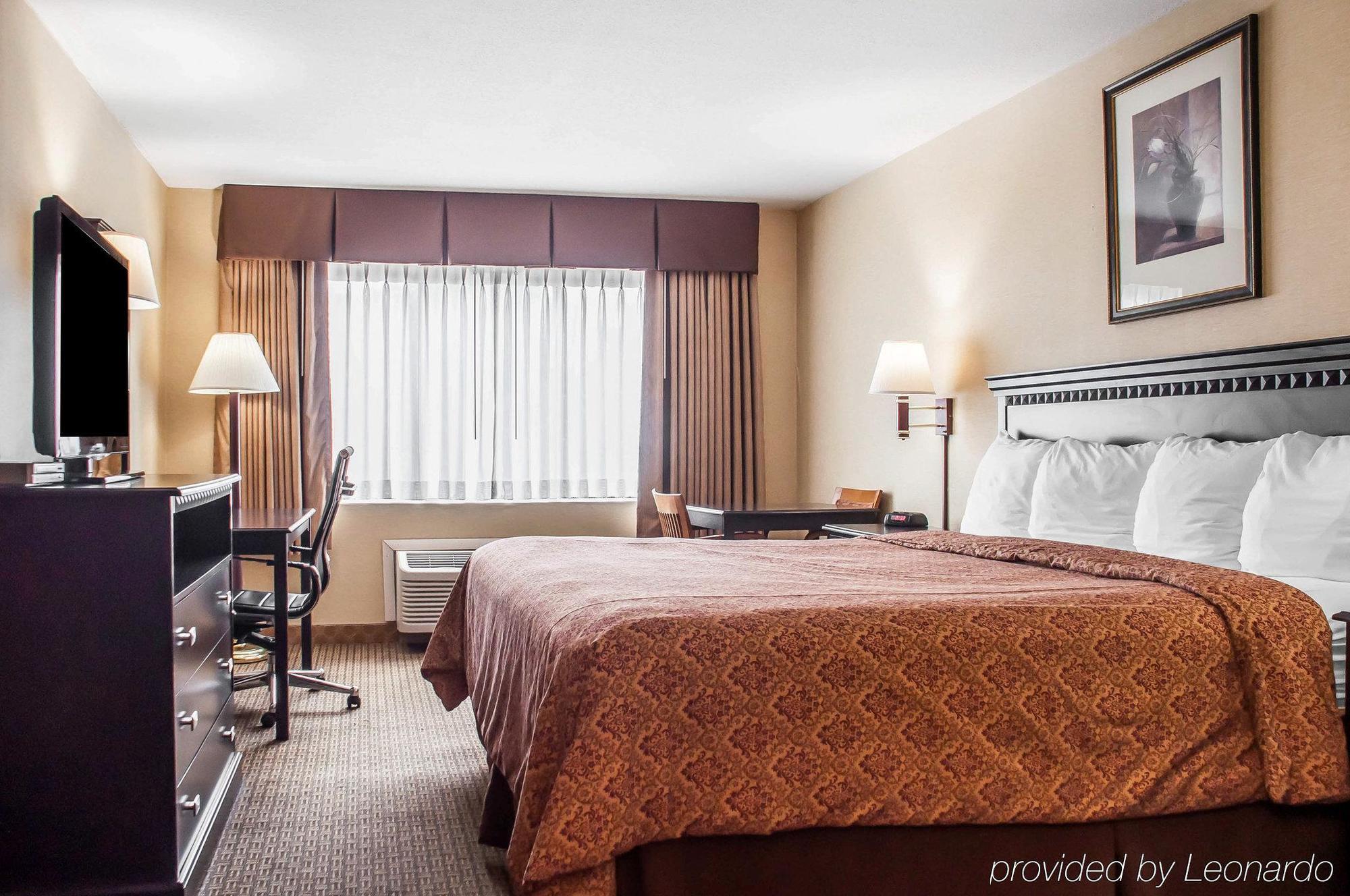 Econo Lodge Elmira-Corning Fisherville Экстерьер фото